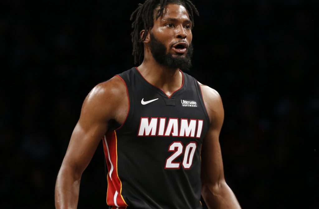 Por qué es tendencia? on X: Winslow: Porque informan que Miami Heat lo  transfiere a Memphis Grizzlies a cambio de Andre Iguodala   / X