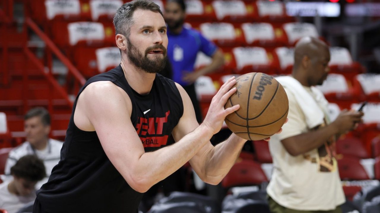 Miami Heat's Kevin Love returning to starting lineup