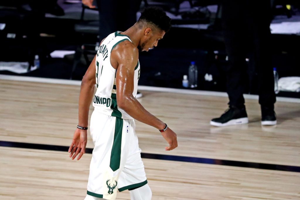 Giannis Antetokounmpo Milwaukee Bucks