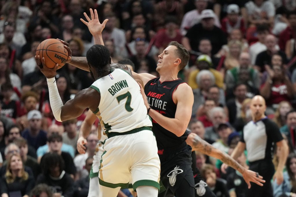 Jaylen Brown and Duncan Robinson